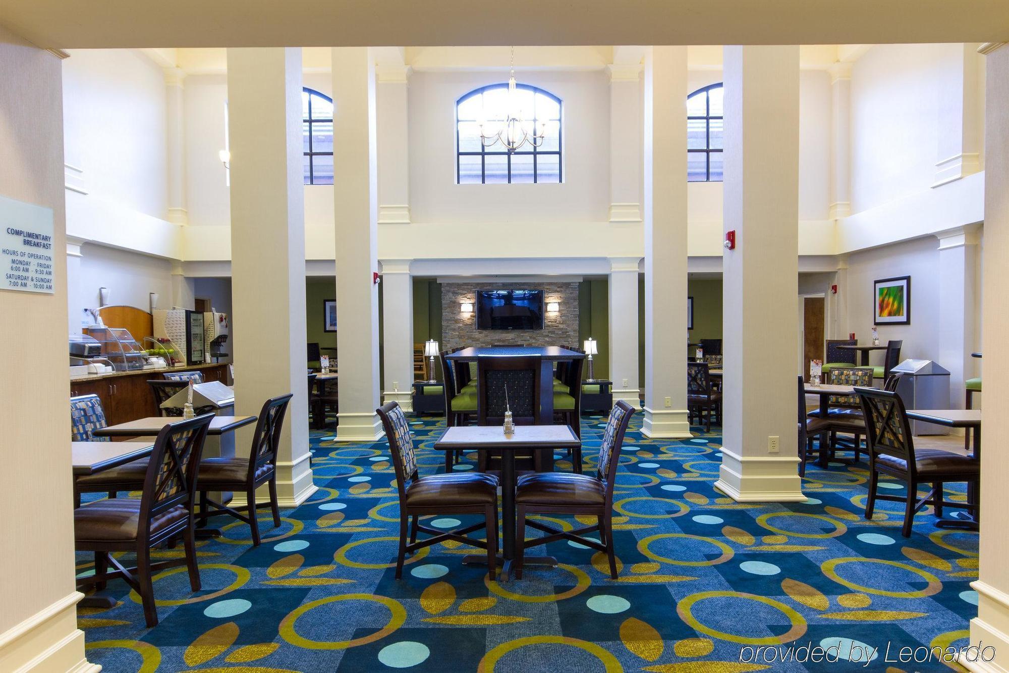 Holiday Inn Express Hotel & Suites Montgomery Boyd-Cooper Parkway, An Ihg Hotel Extérieur photo